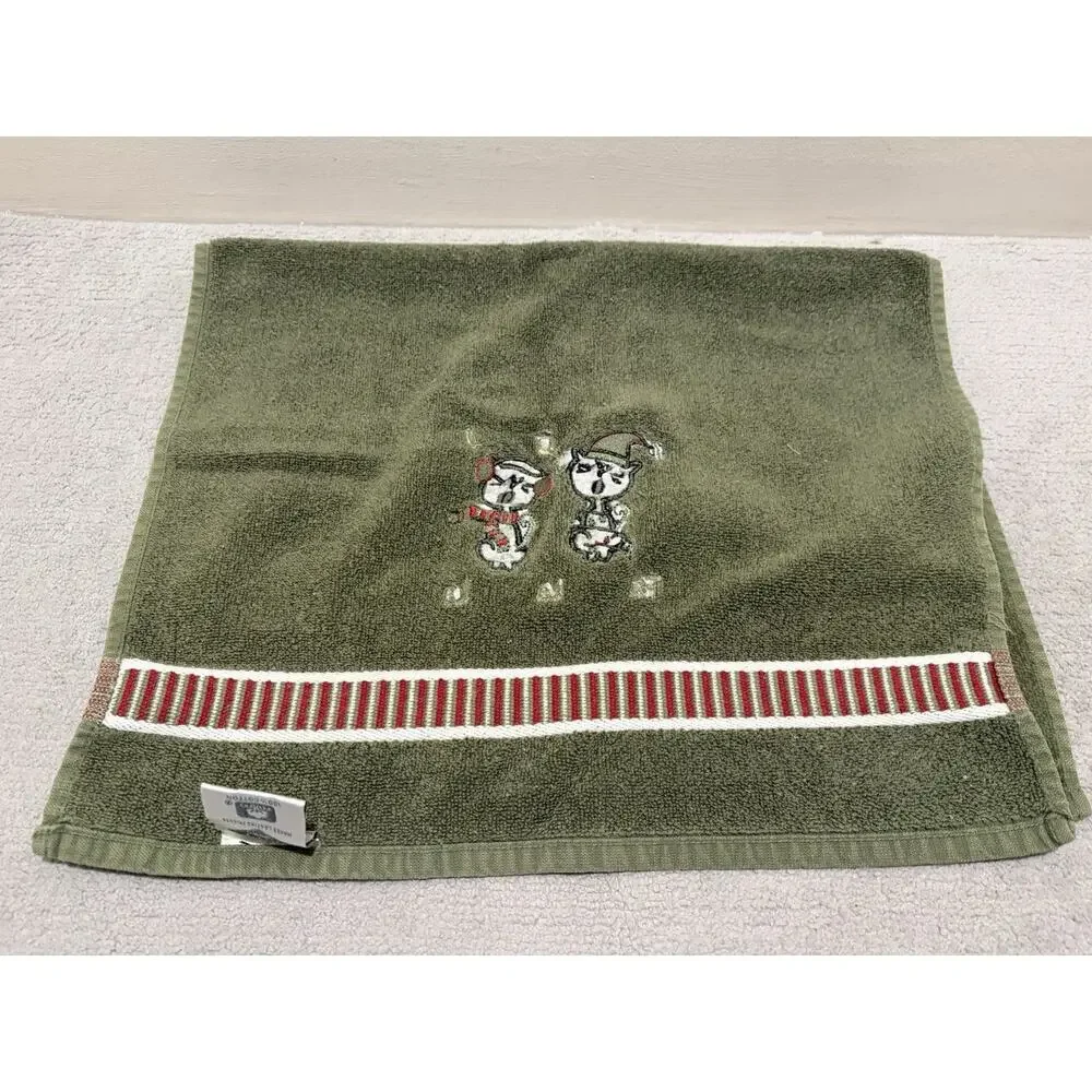 Ritz Towel Lot (3) Hand Bath Embroidered Christmas Poinsettia Holly Holiday